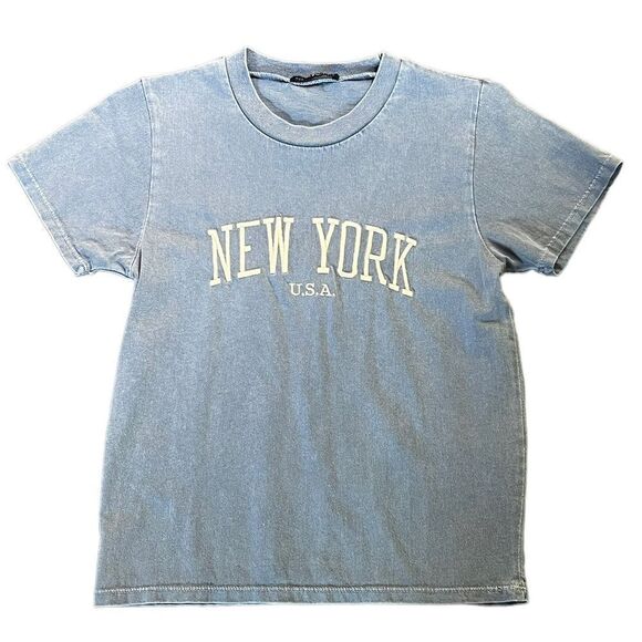 BRANDY Melville Embroidered New York U.S.A. Short Sleeve Tee Shirt Washed Blue - Picture 1 of 5